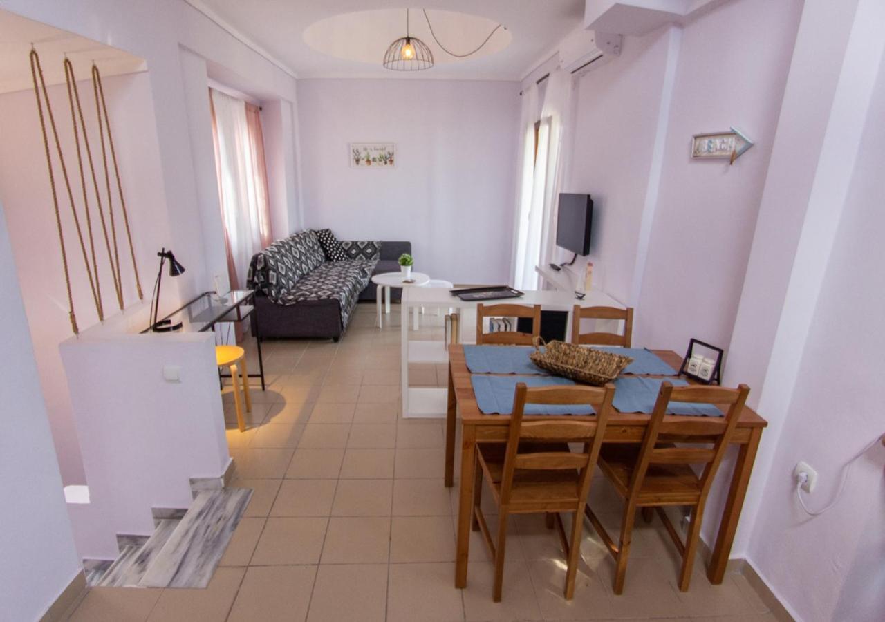 Beachfront Stylish Maisonette In 이에리소스 외부 사진