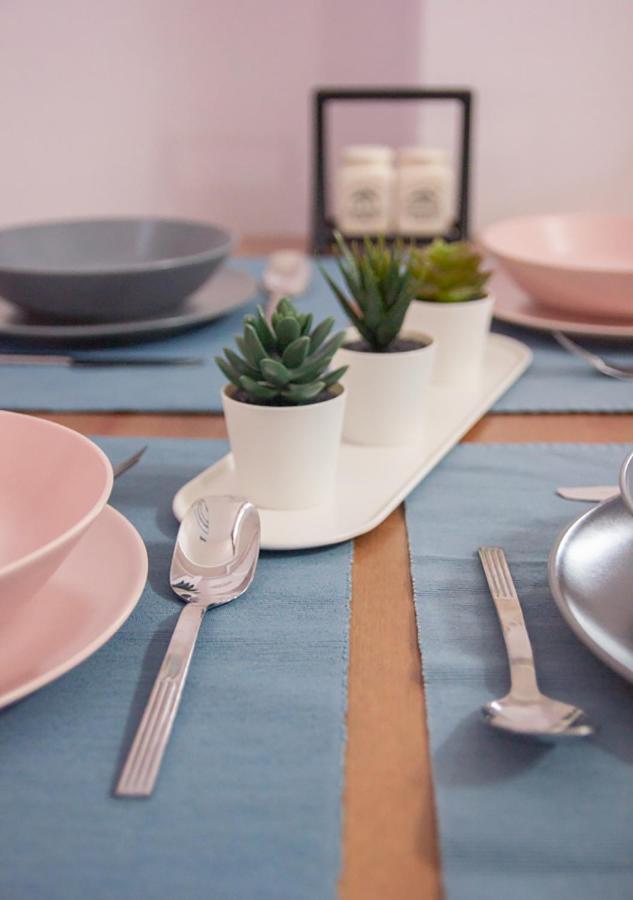 Beachfront Stylish Maisonette In 이에리소스 외부 사진